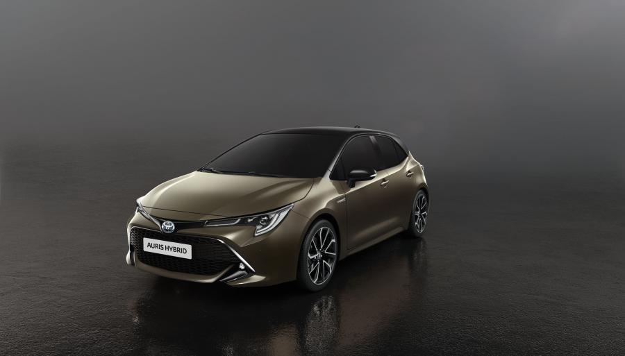  Toyota Auris Hybrid 2018 года  (WW) (фото 5 из 9)